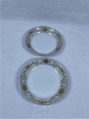 LOT OF 2 Meito China CRESCENT 7 3/4” Cereal/Soup Bowls Gold Hand Painted Japan